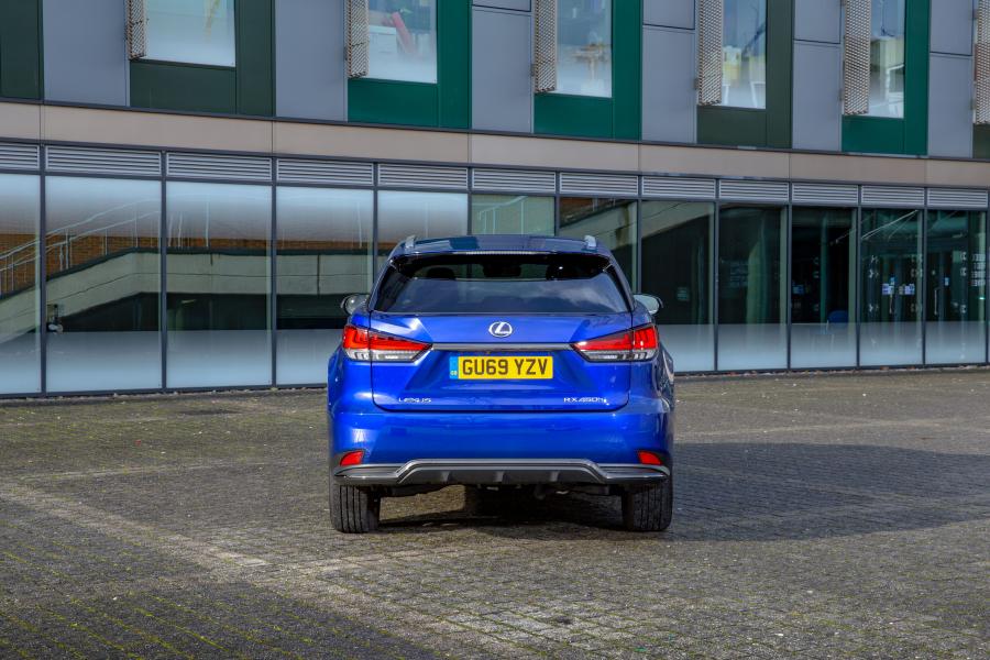  Lexus RX450h F-Sport 2019 года  (UK) (фото 23 из 40)